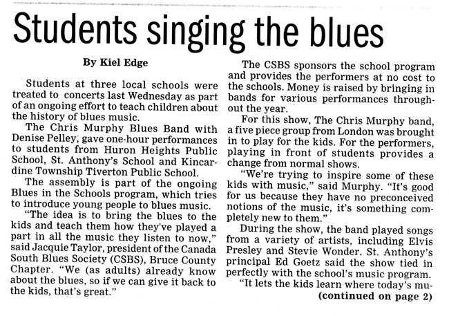 Singing the blue 1a.jpg - 131993 Bytes